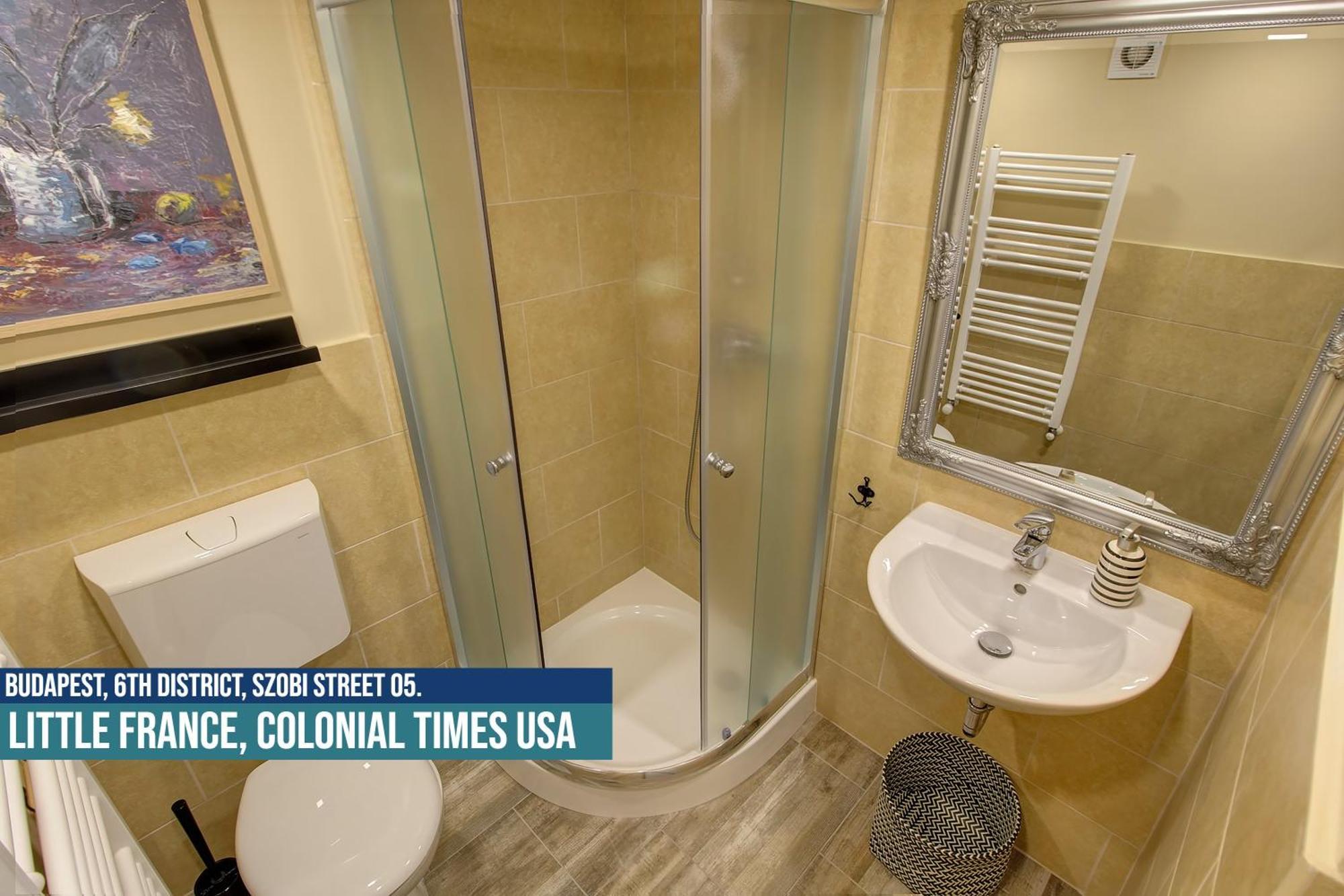 Little Americas Usa Colonial Times Apartments Budapest Bagian luar foto